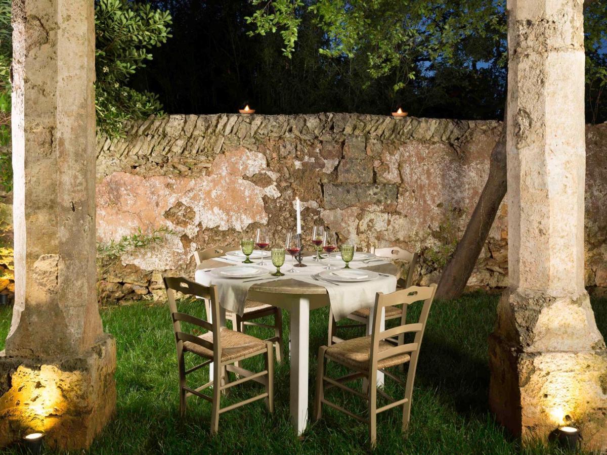 Locanda Martino Taviano Kültér fotó